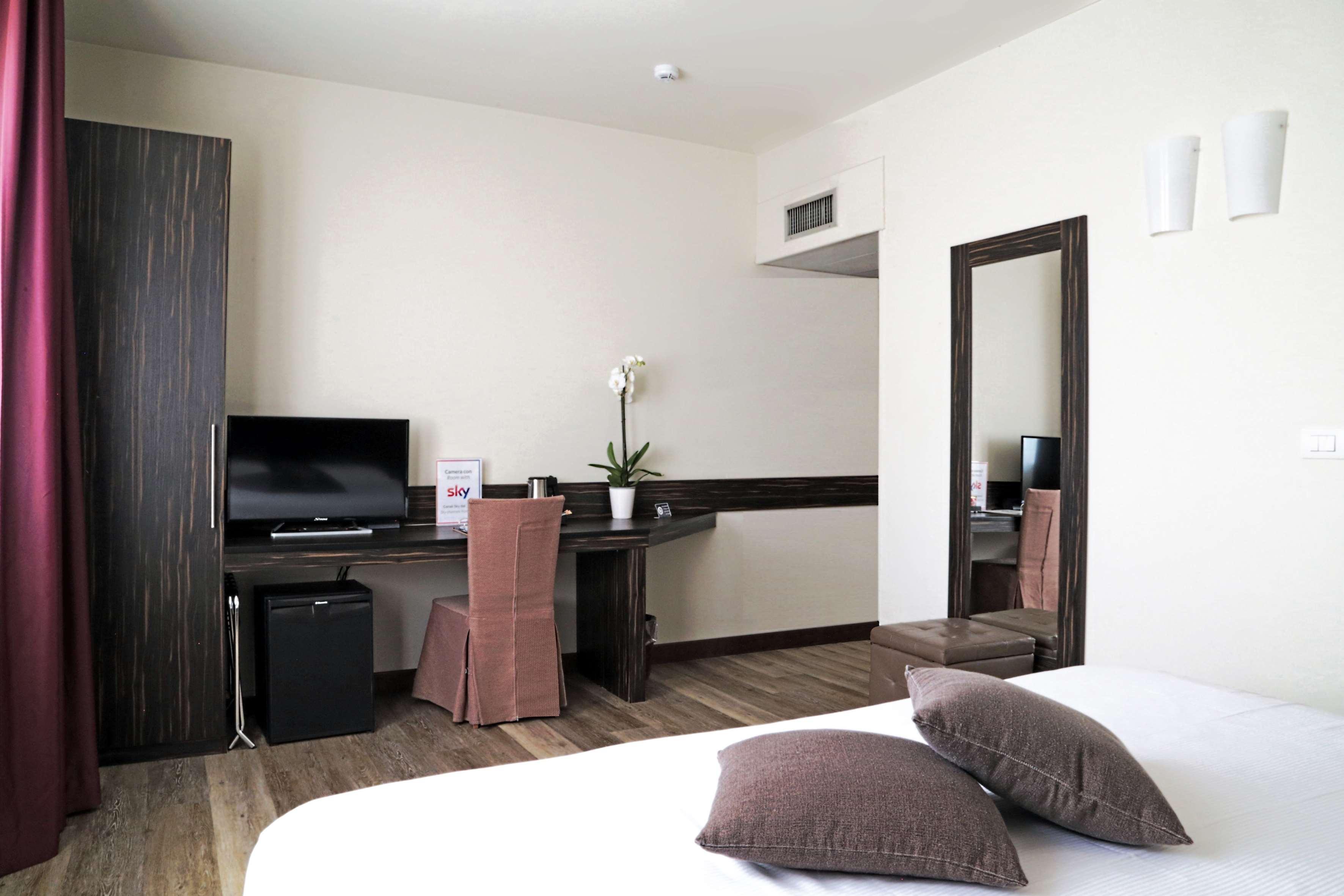 Hotel Western Park Continental 4*