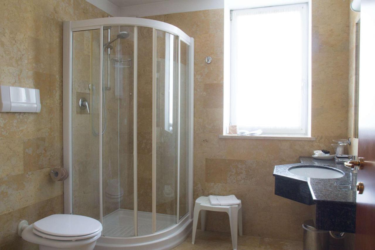 Hotel Western Park Continental 4*